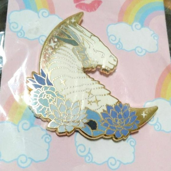 Glitter Punk Dragon Enamel Pin - Picture 2 of 2
